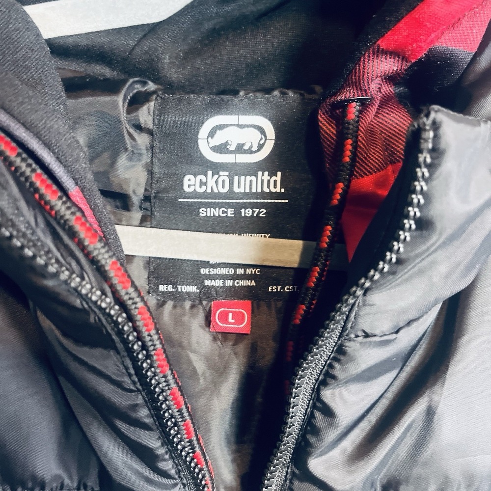 Ecko Unltd. Puffer Vest  Lg Black Full Zip Up Quilted Sleeveless Y2K Raw & Uncut - Picture 3 of 15